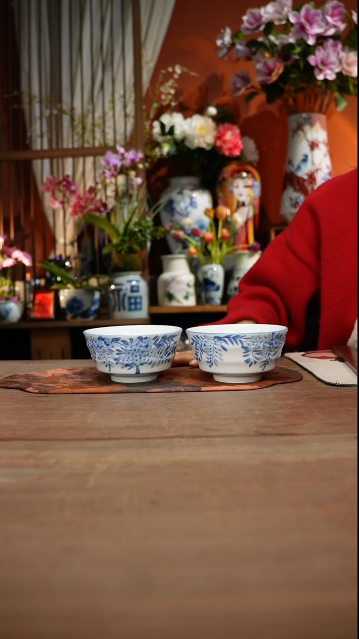 当代高温釉下彩手绘陶瓷餐具