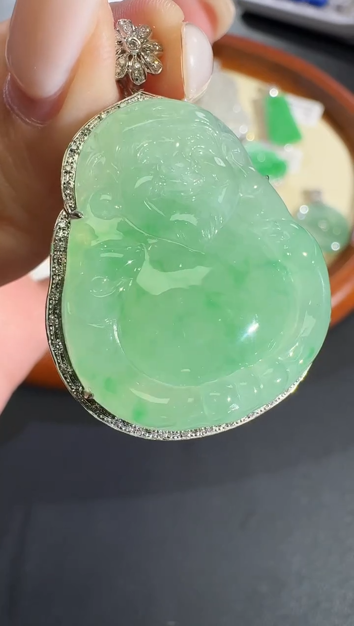 吊坠(不含链)18K金镶嵌翡翠【源头工厂】钻石镶嵌