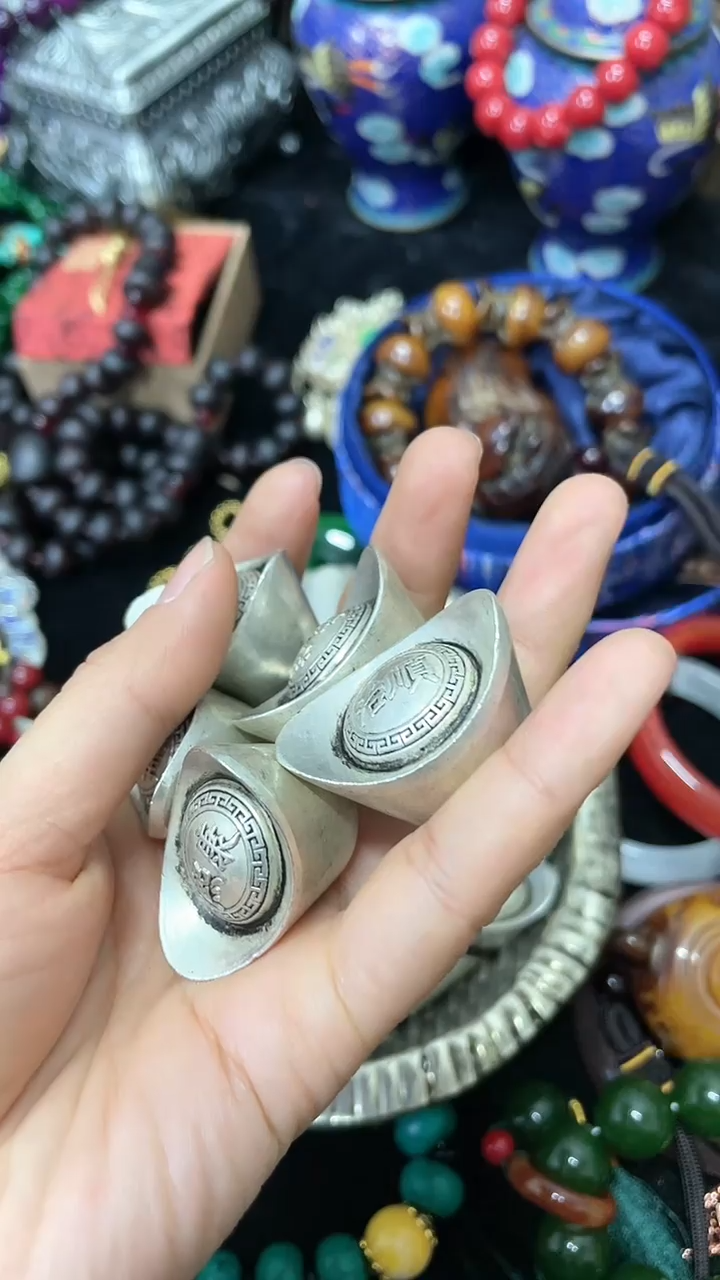 【闪购商品】摆件主播推荐如图所示