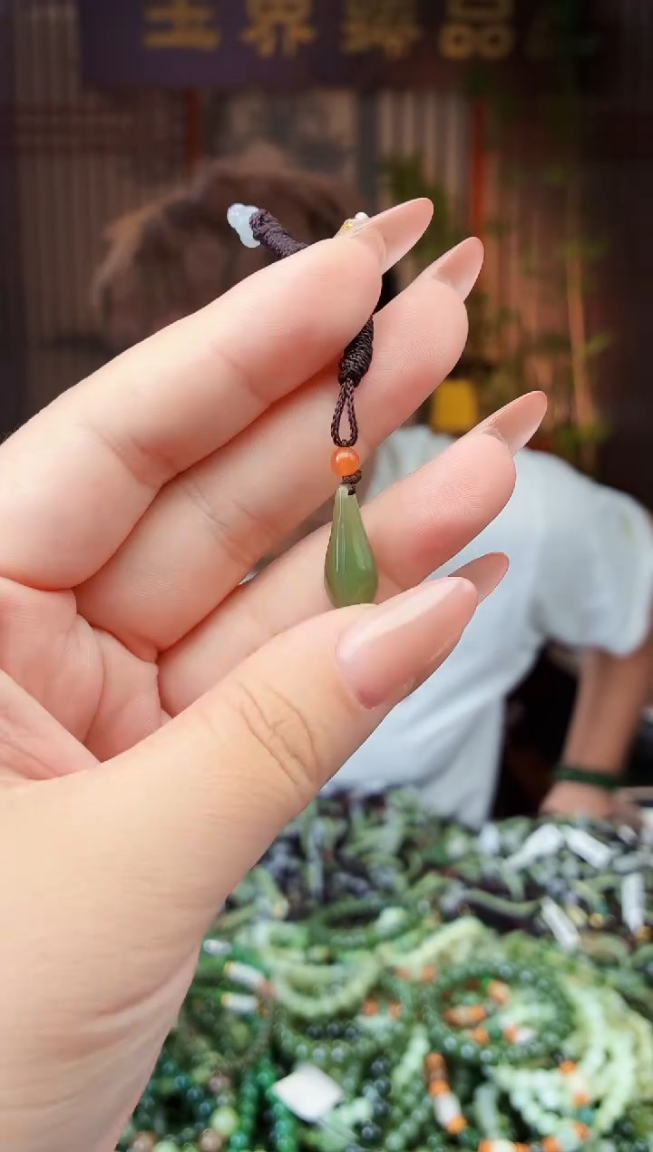 和田玉未镶嵌颈饰多样性发货拍一发一