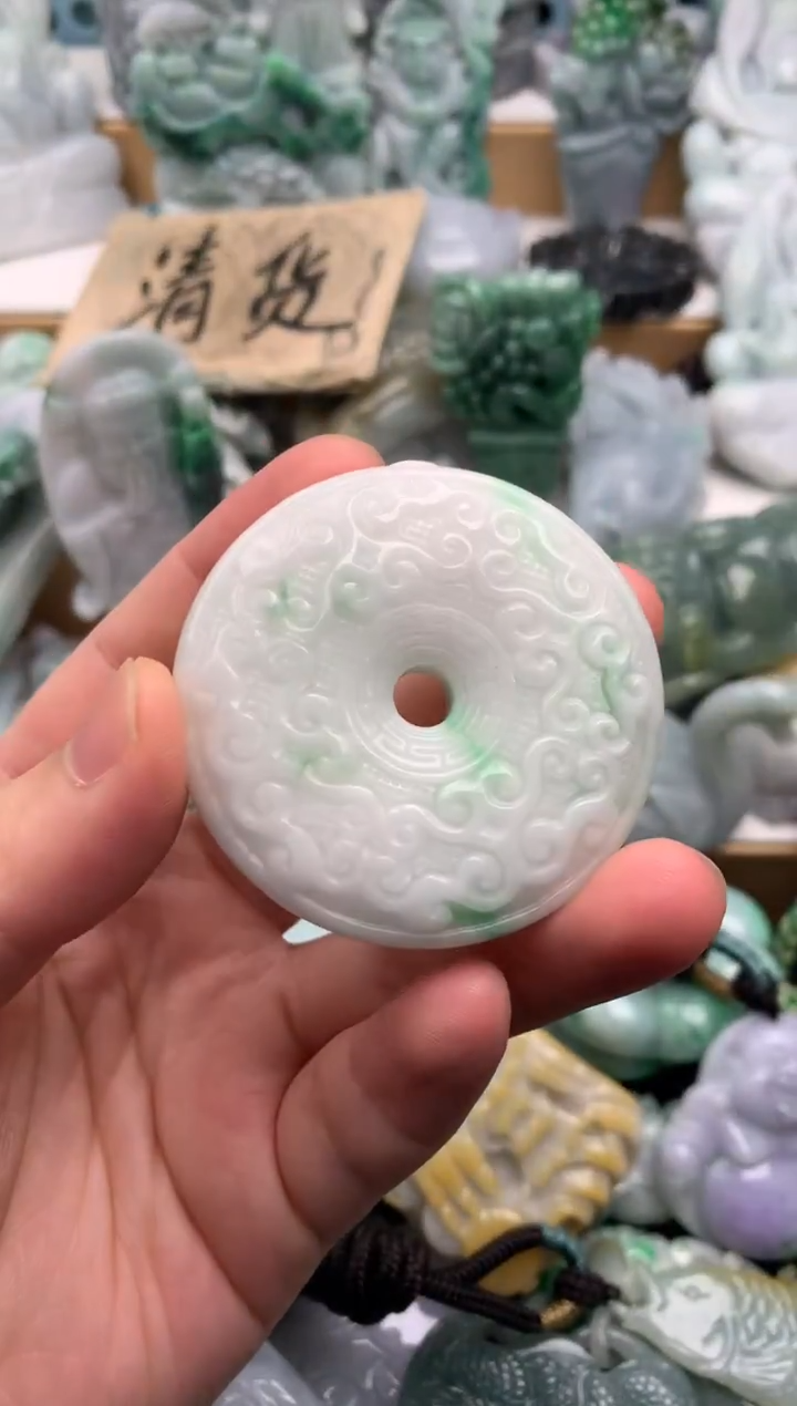 吊坠(不含链)未镶嵌翡翠1