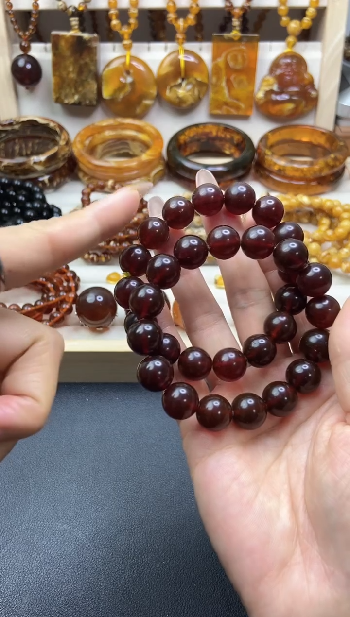 无非金属缅血卡12的单圈微瑕多样性发