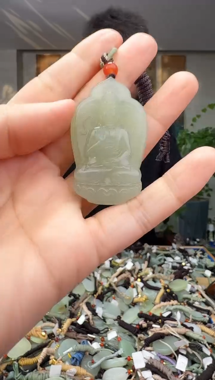 未镶嵌和田玉挂件拍一发一