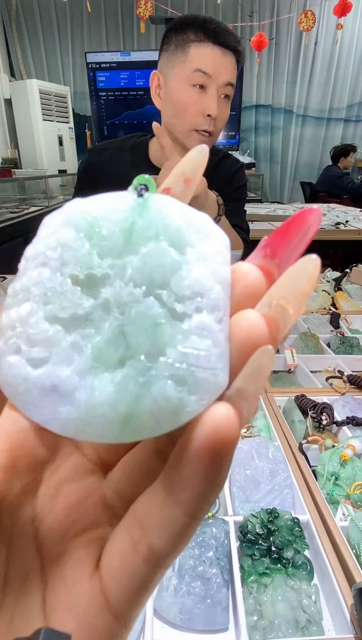 【闪购商品】翡翠颈饰未镶嵌天然缅甸翡翠A货未镶嵌