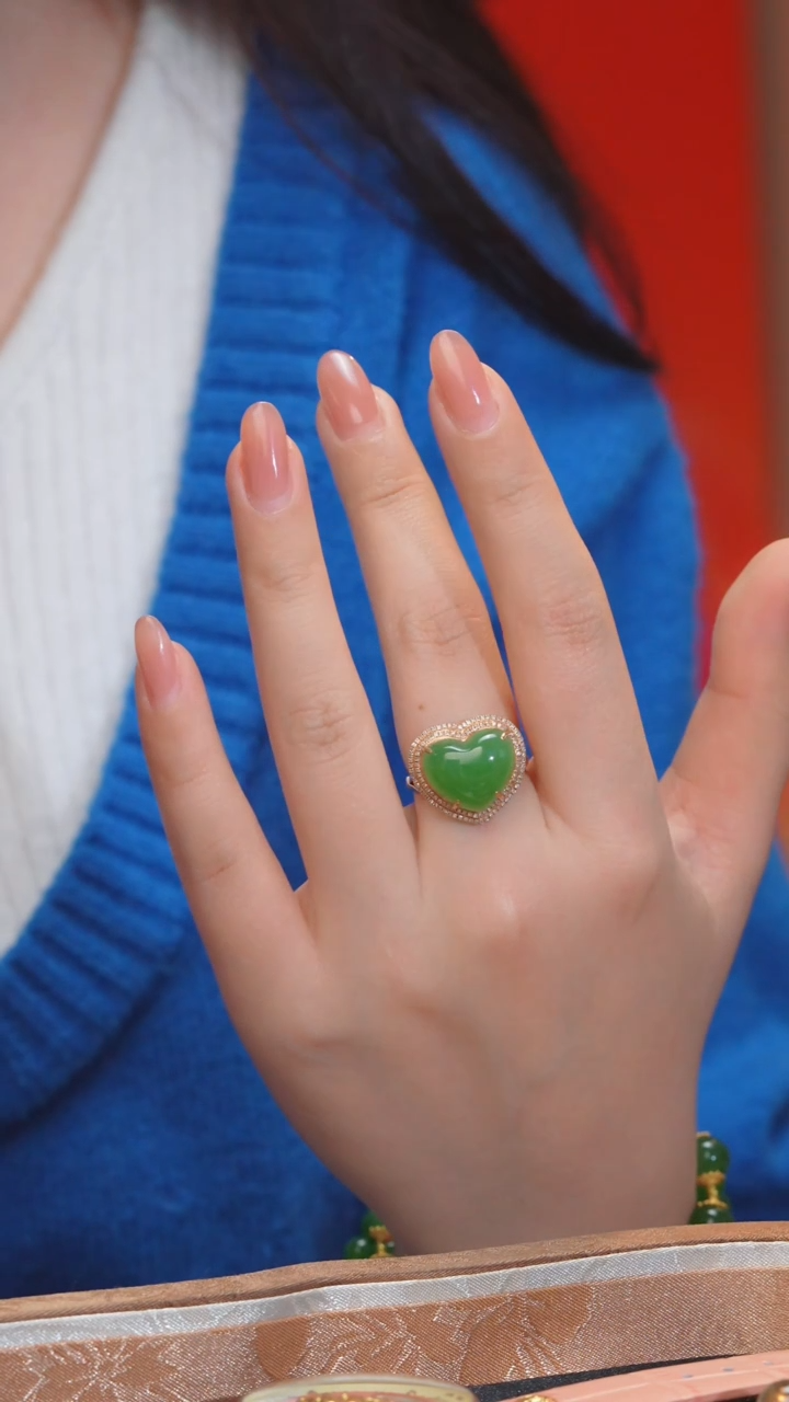 【闪购商品】和田玉戒指18K金镶嵌@@N7021