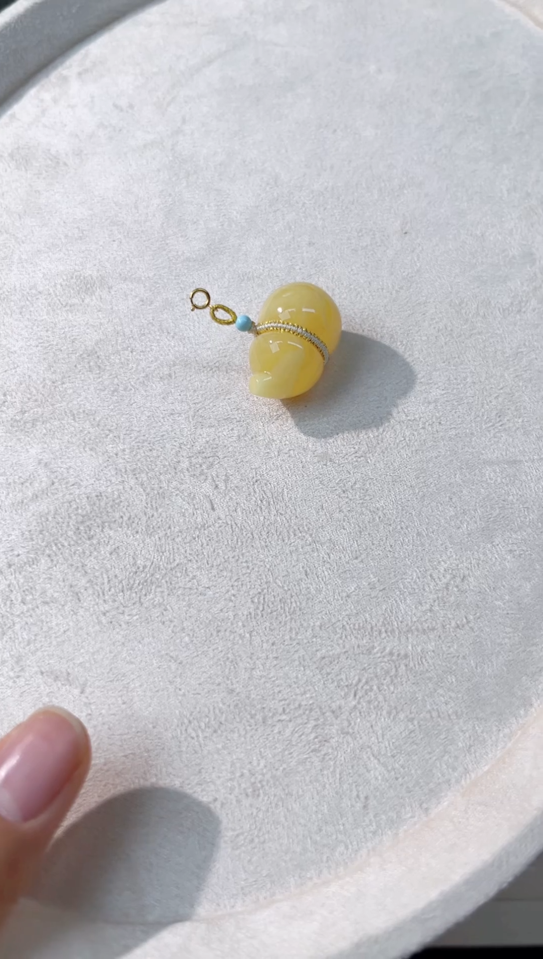 18K金镶嵌吊坠(不含链)琥珀葫芦