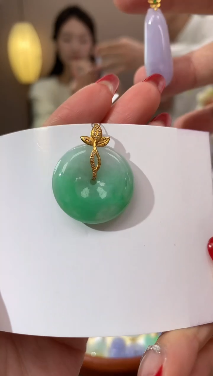 【闪购商品】翡翠颈饰18K金镶嵌天然缅甸a货翡翠