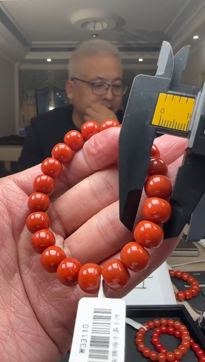 【闪购商品】南红玛瑙10mm瓦西手串老型未镶嵌多样性发一件