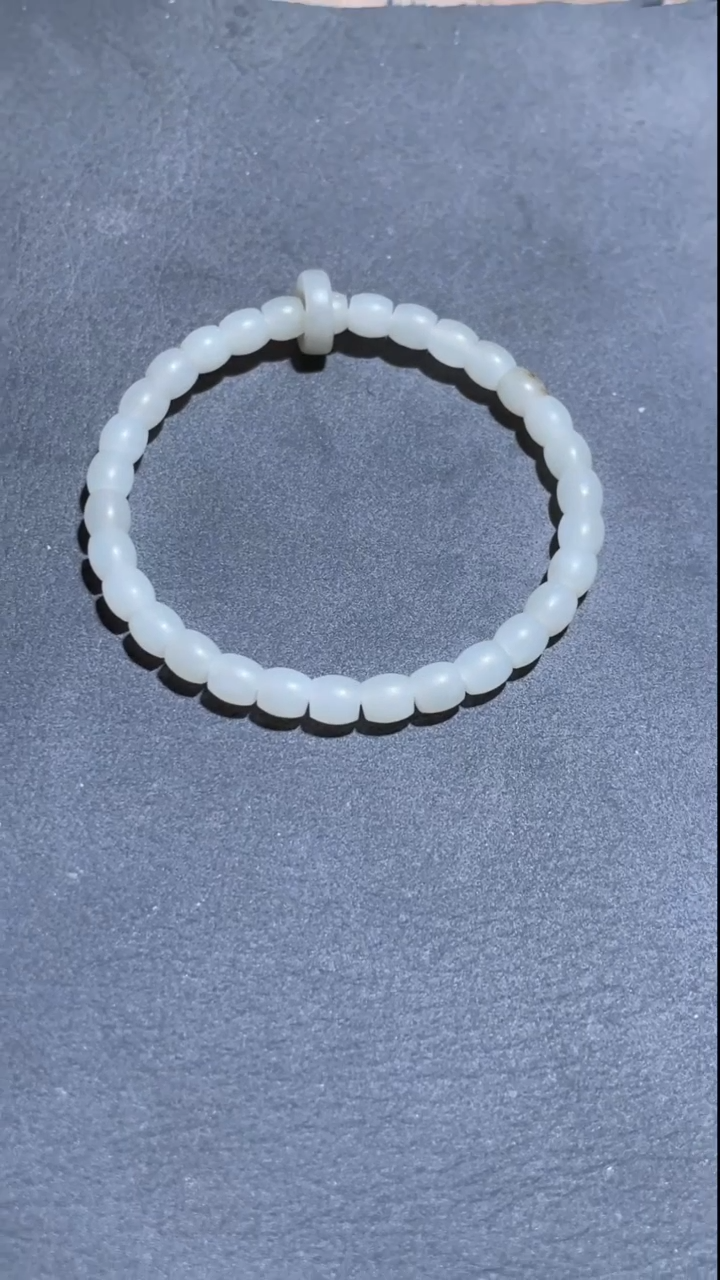 未镶嵌和田玉挂件XT   跑环款式手串