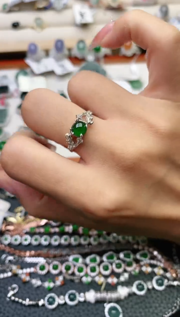 【闪购商品】翡翠戒指未镶嵌.............