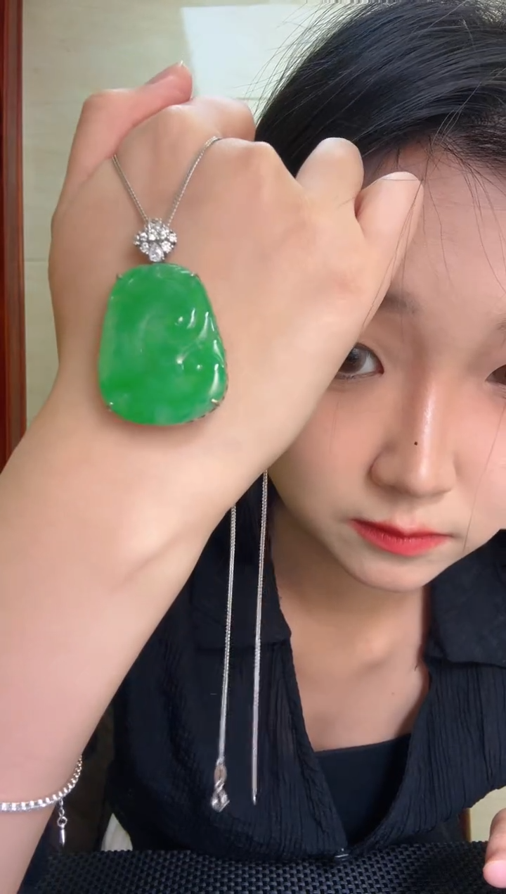 【闪购商品】翡翠吊坠(不含链)银S925镶嵌吊坠