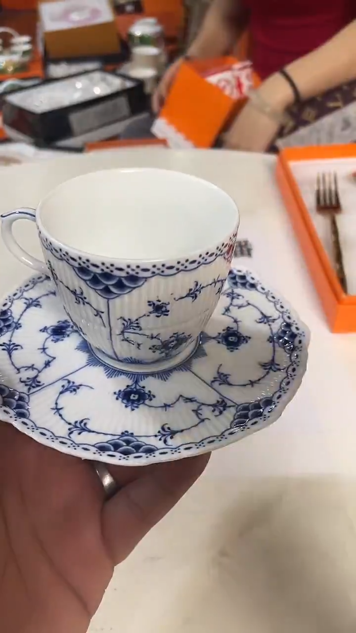 杯鸿辉家品牌瓷器，京东包邮！