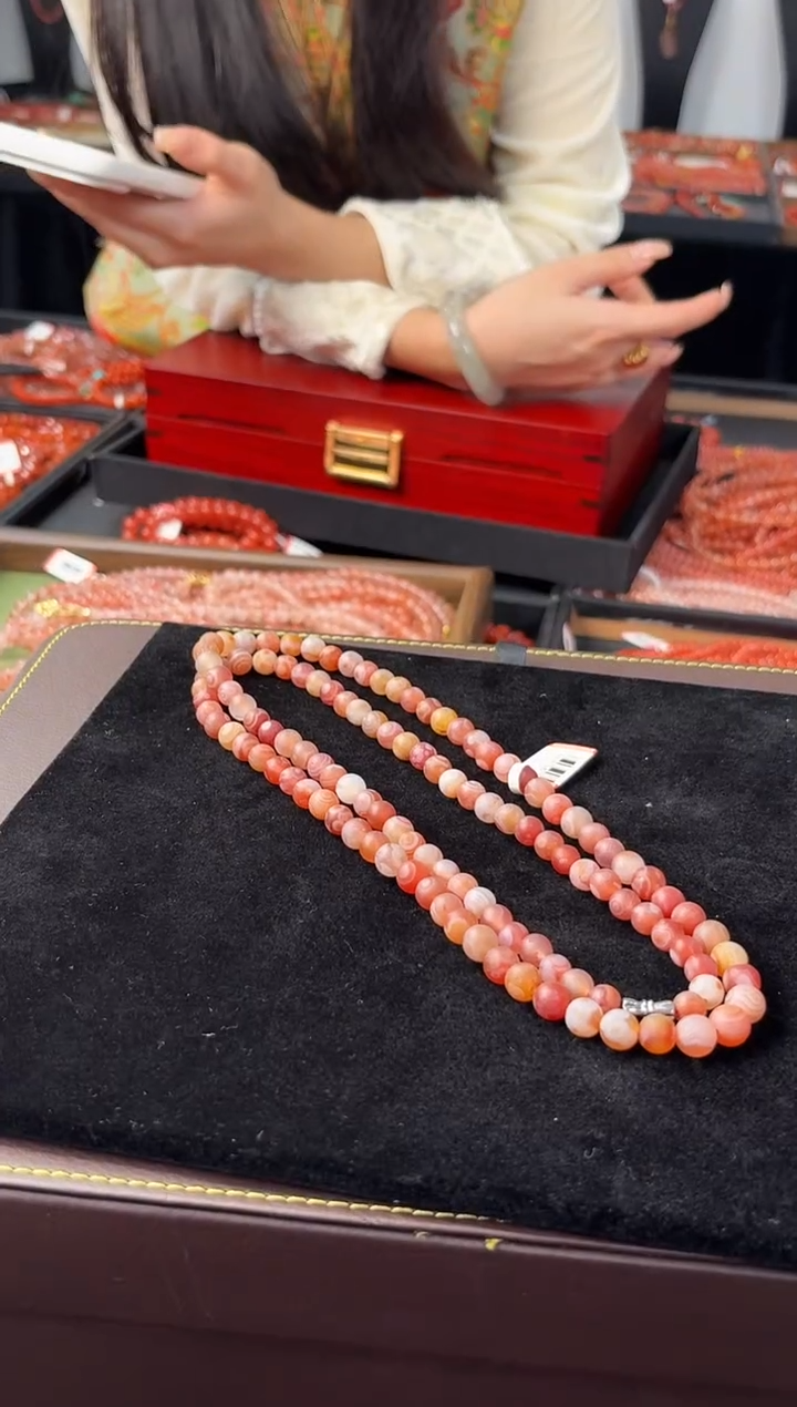 颈饰未镶嵌南红玛瑙101087