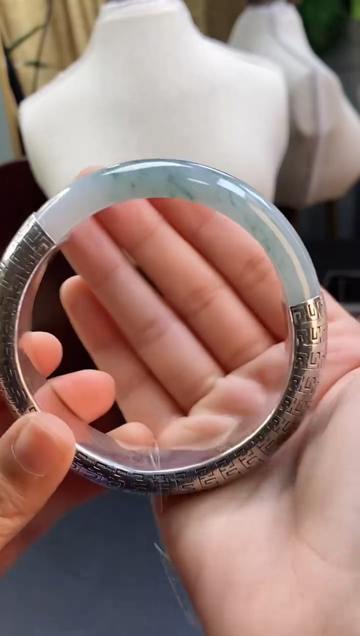 颈饰银S925镶嵌翡翠14930