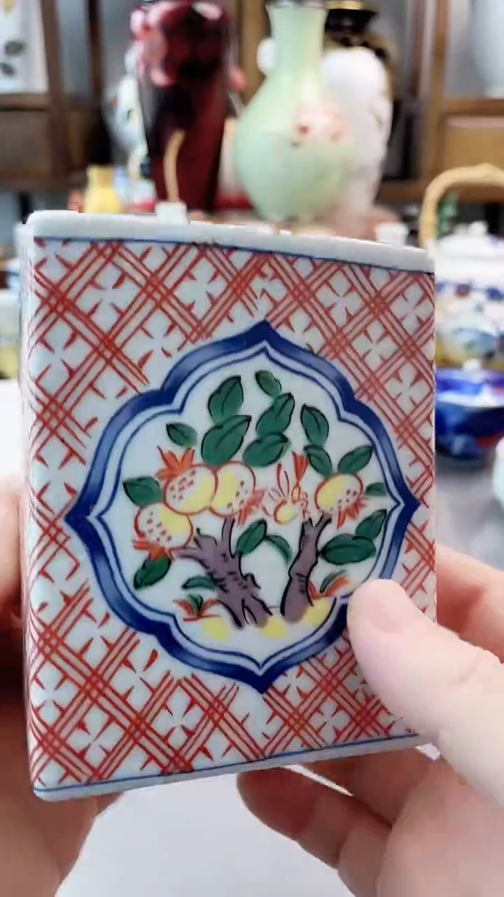 盘龙峰窑赤绘筒一一