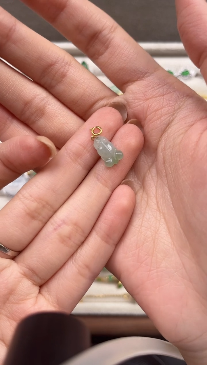 吊坠(不含链)18K金镶嵌翡翠翠小二缅甸翡翠严选TXB