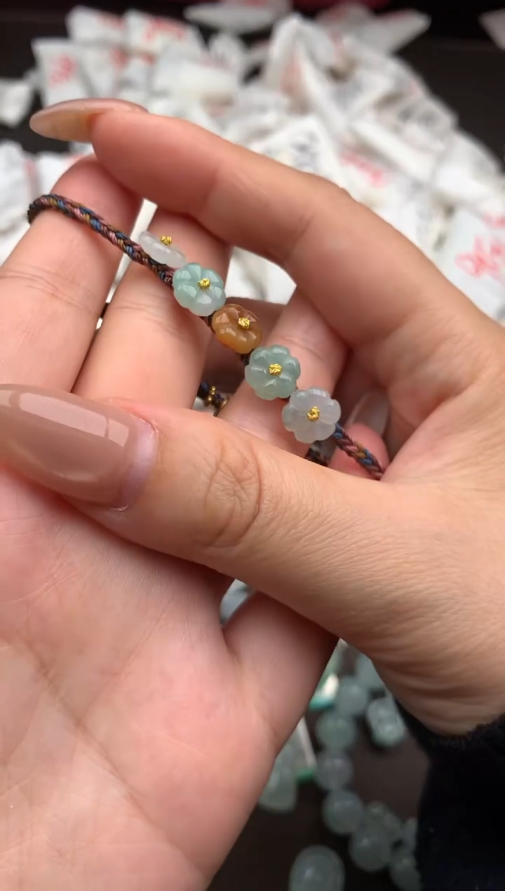 【闪购商品】翡翠手绳未镶嵌一