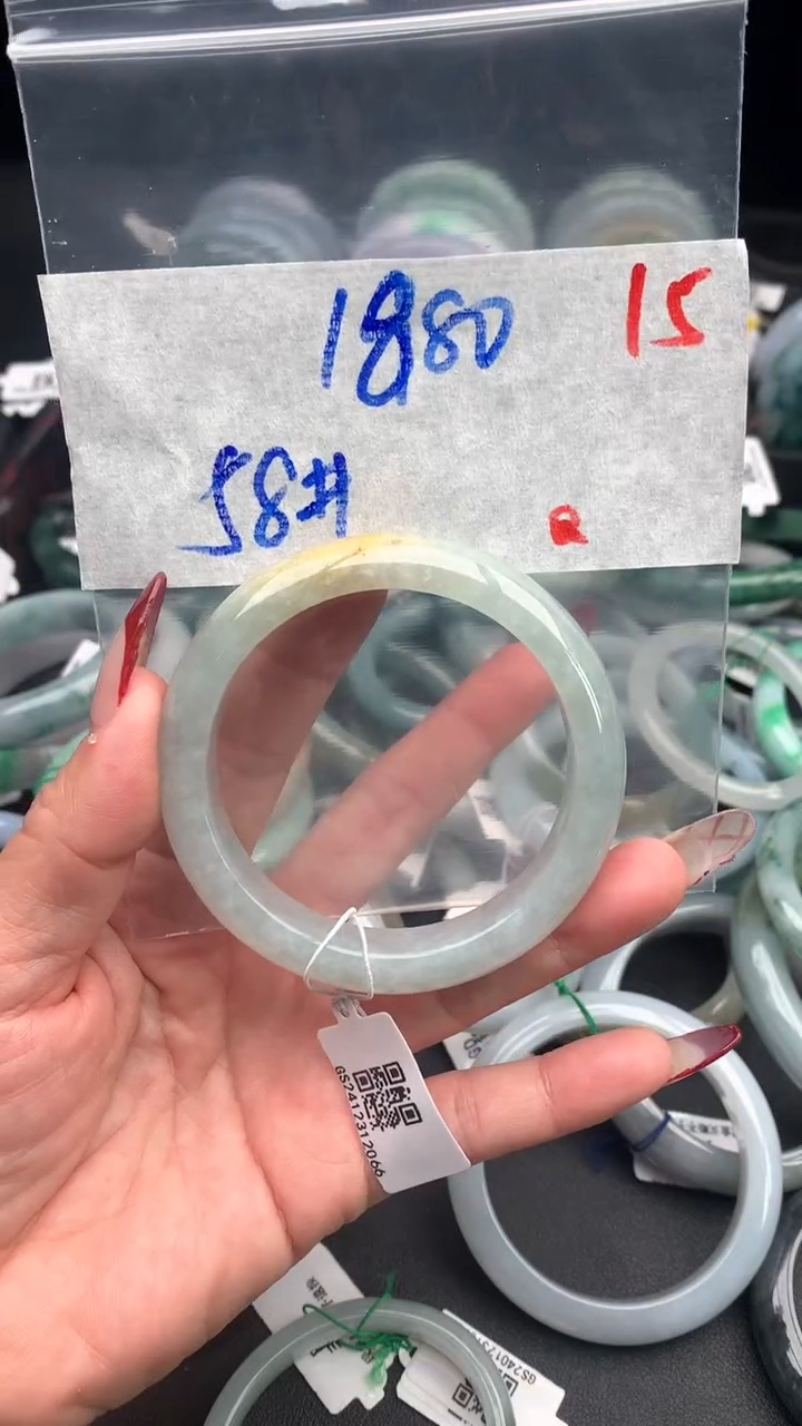 【闪购商品】定制翡翠未镶嵌毛货需精细抛光+多样性发货拍一发一