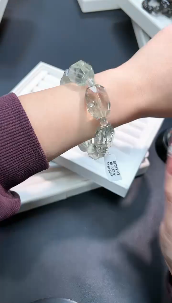 【闪购商品】水晶手串未镶嵌33D多样性发其一/1条默认微瑕