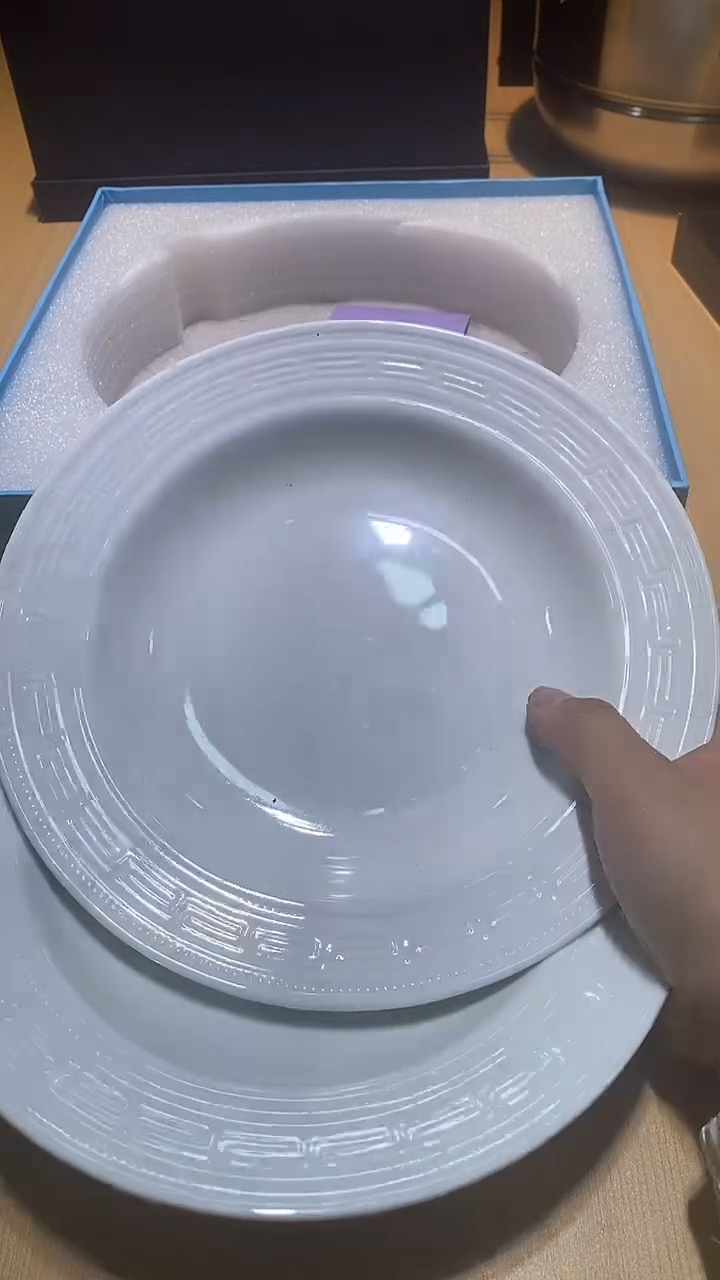 【闪购商品】瓷片锅碗瓢盆一件不剩