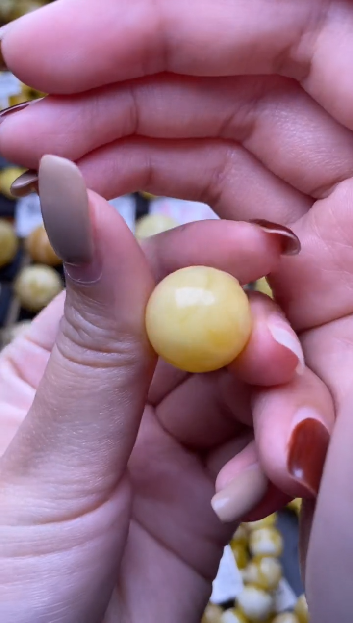 【闪购商品】琥珀裸石未镶嵌大小姐珠宝29