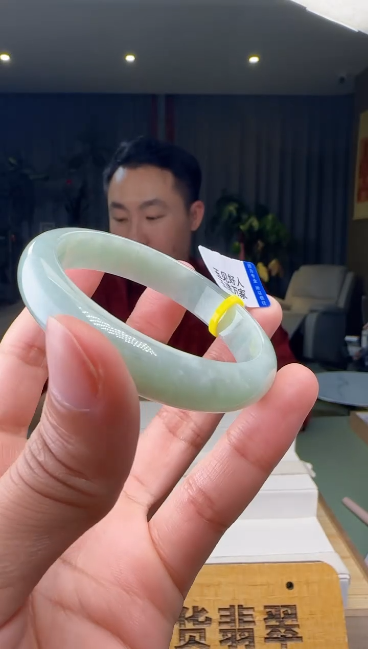 【闪购商品】翡翠未镶嵌手镯XM@@960Q3J14044