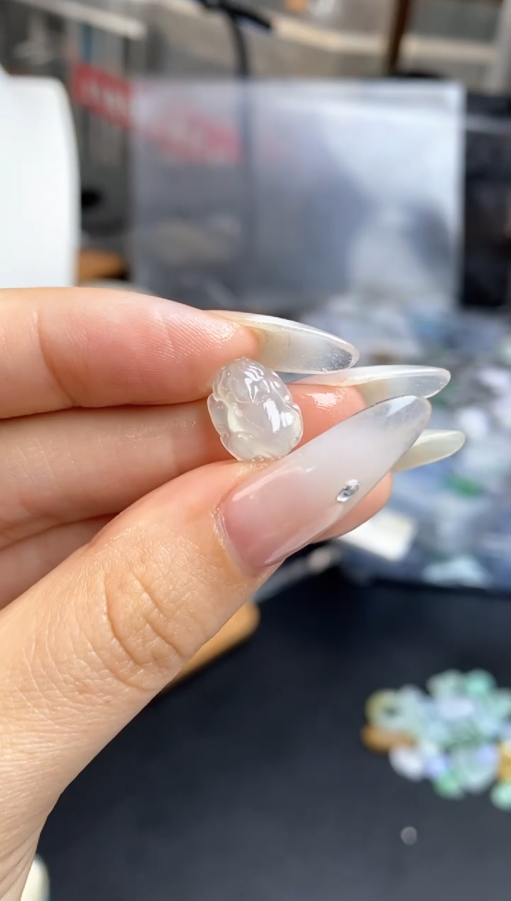 定制翡翠未镶嵌翡翠毛货~