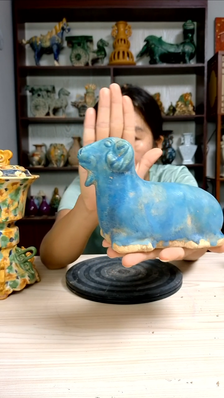 经典精美复古风格瓷器