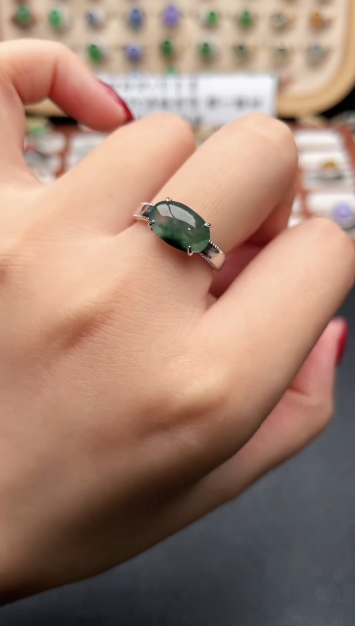 银S925镶嵌戒指翡翠一物一证一礼盒