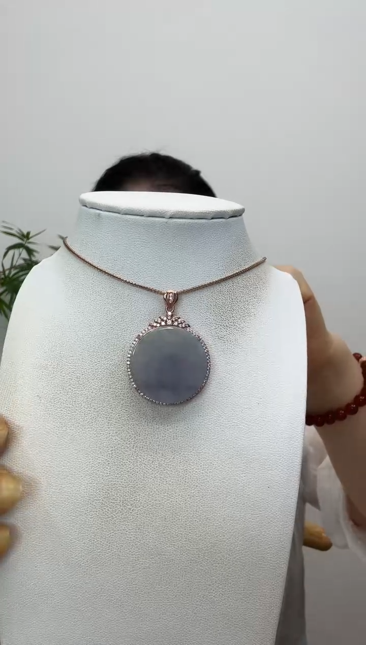翡翠银S925镶嵌吊坠(赠链)圆牌玫瑰边