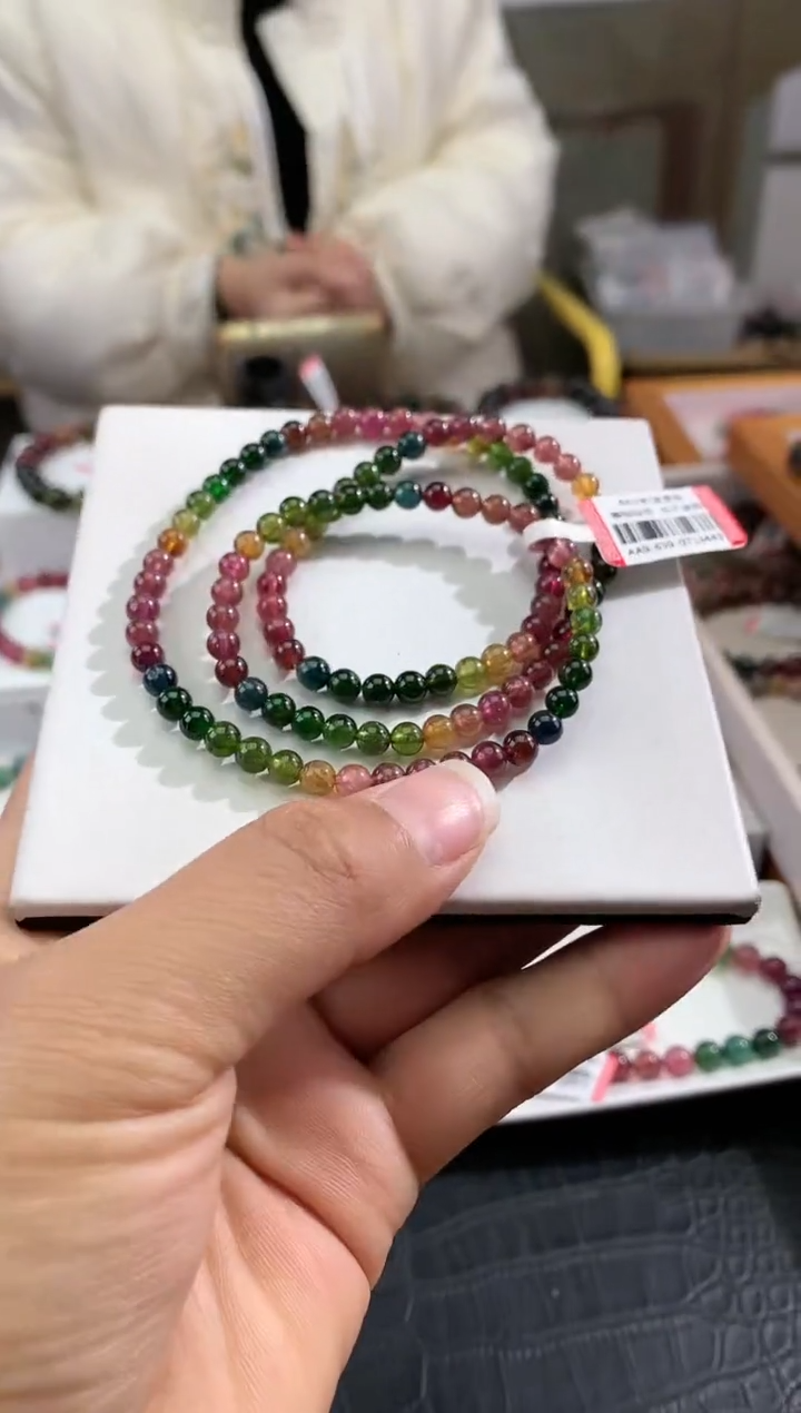 【闪购商品】碧玺手串未镶嵌多样性发一条