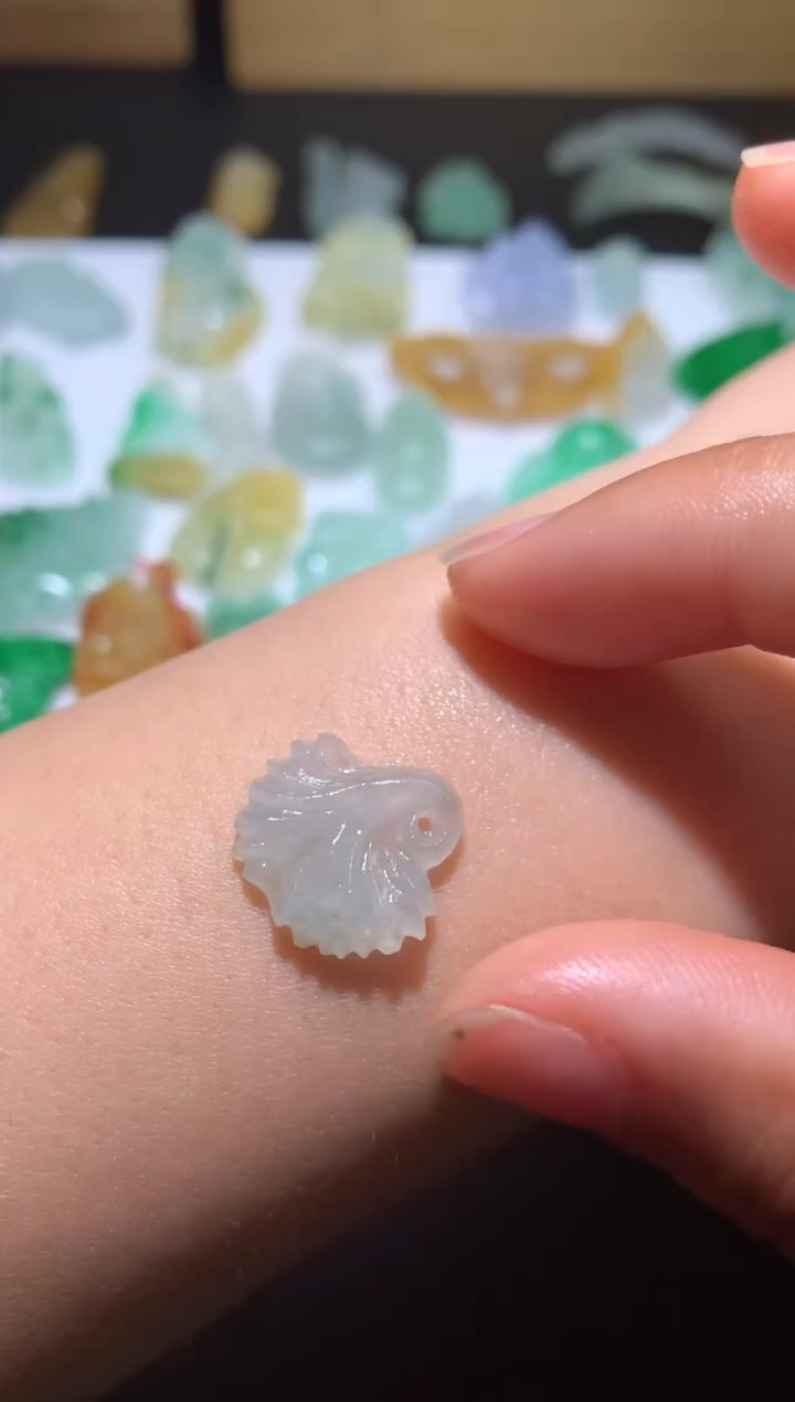 【闪购商品】定制翡翠未镶嵌毛货