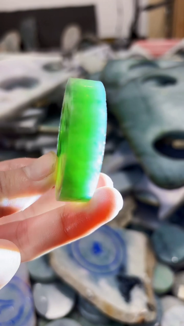 【闪购商品】翡翠颈饰未镶嵌A货孔玉1237