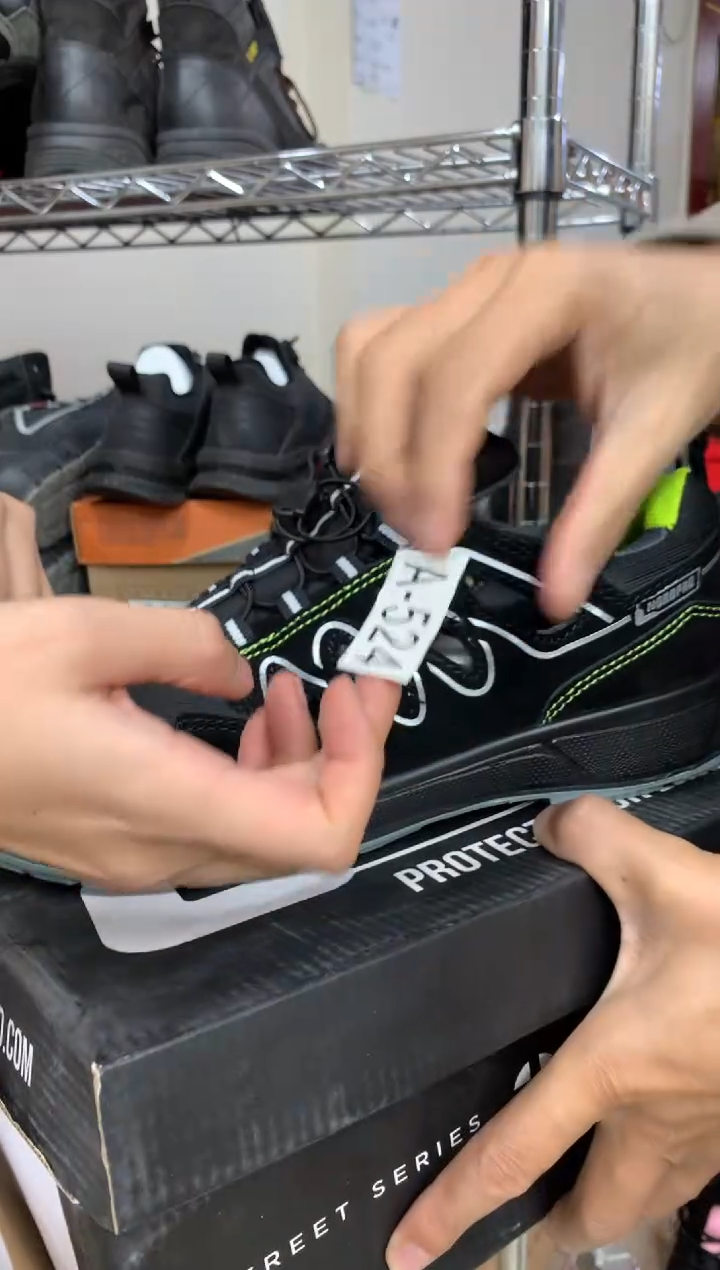 织物42码，524号，皮鞋码，默认微瑕，防砸防刺