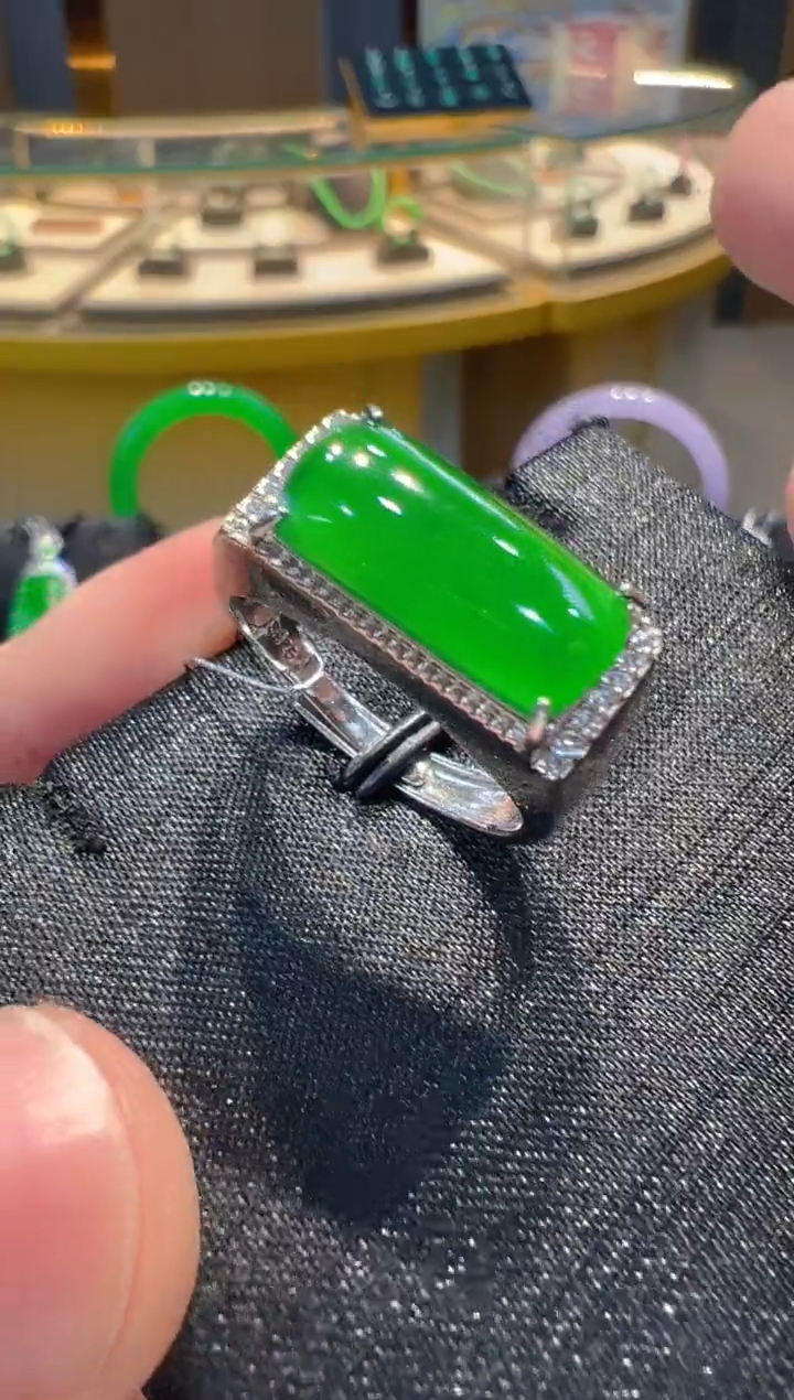 【闪购商品】翡翠银S925镶嵌戒指