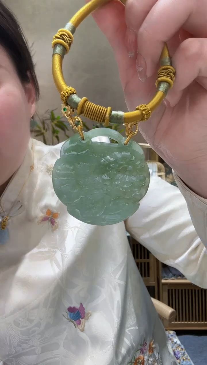 【闪购商品】翡翠颈饰未镶嵌吊坠