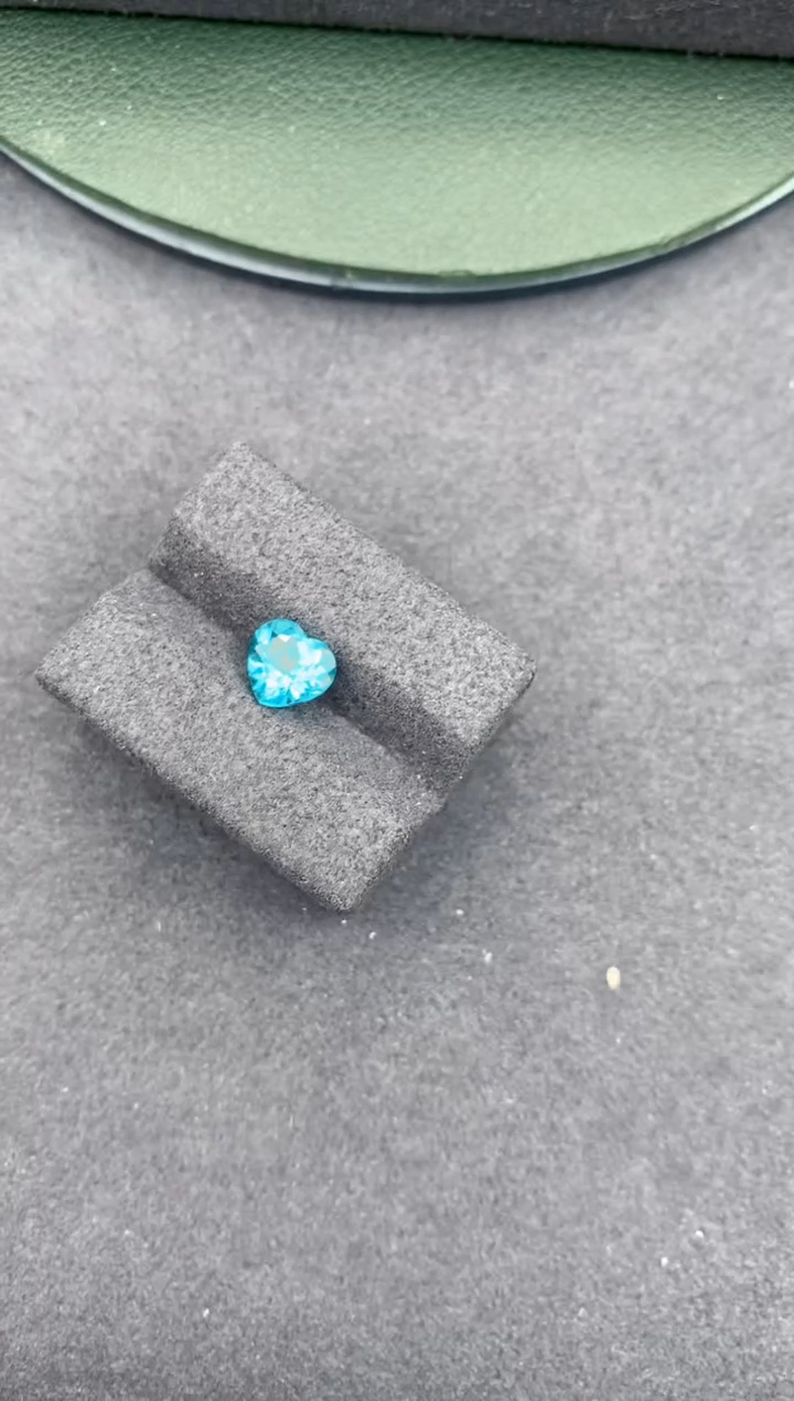 【闪购商品】磷灰石裸石未镶嵌1ct磷灰石