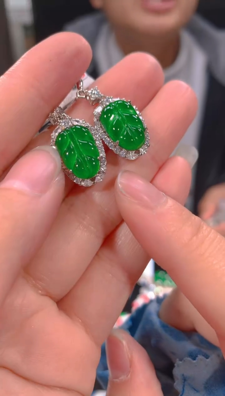 【闪购商品】定制翡翠未镶嵌98多样性发货（发其一）