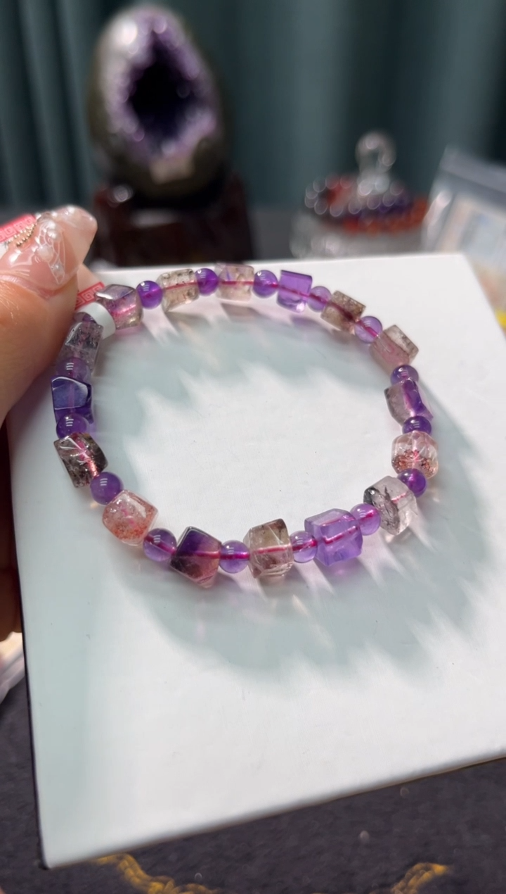 【闪购商品】水晶手链未镶嵌308多样性发其一