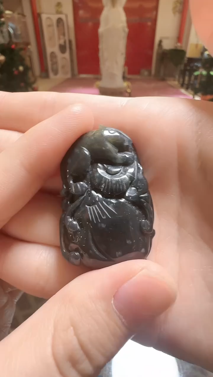 【闪购商品】翡翠吊坠(不含链)未镶嵌翡翠