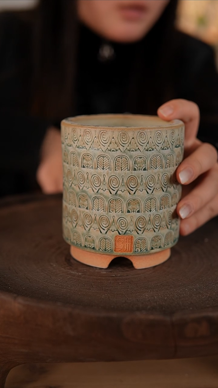 【闪购商品】红陶1-25-171默认有瑕口7.5