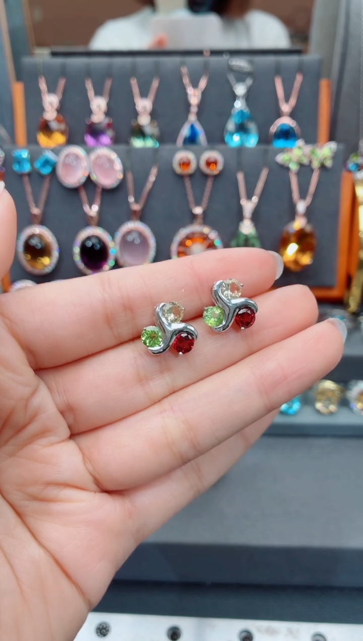 银S925镶嵌耳饰水晶水晶耳饰