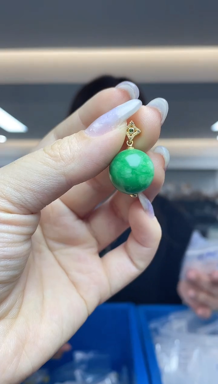 【闪购商品】翡翠颈饰银S925镶嵌（多样性发一件）