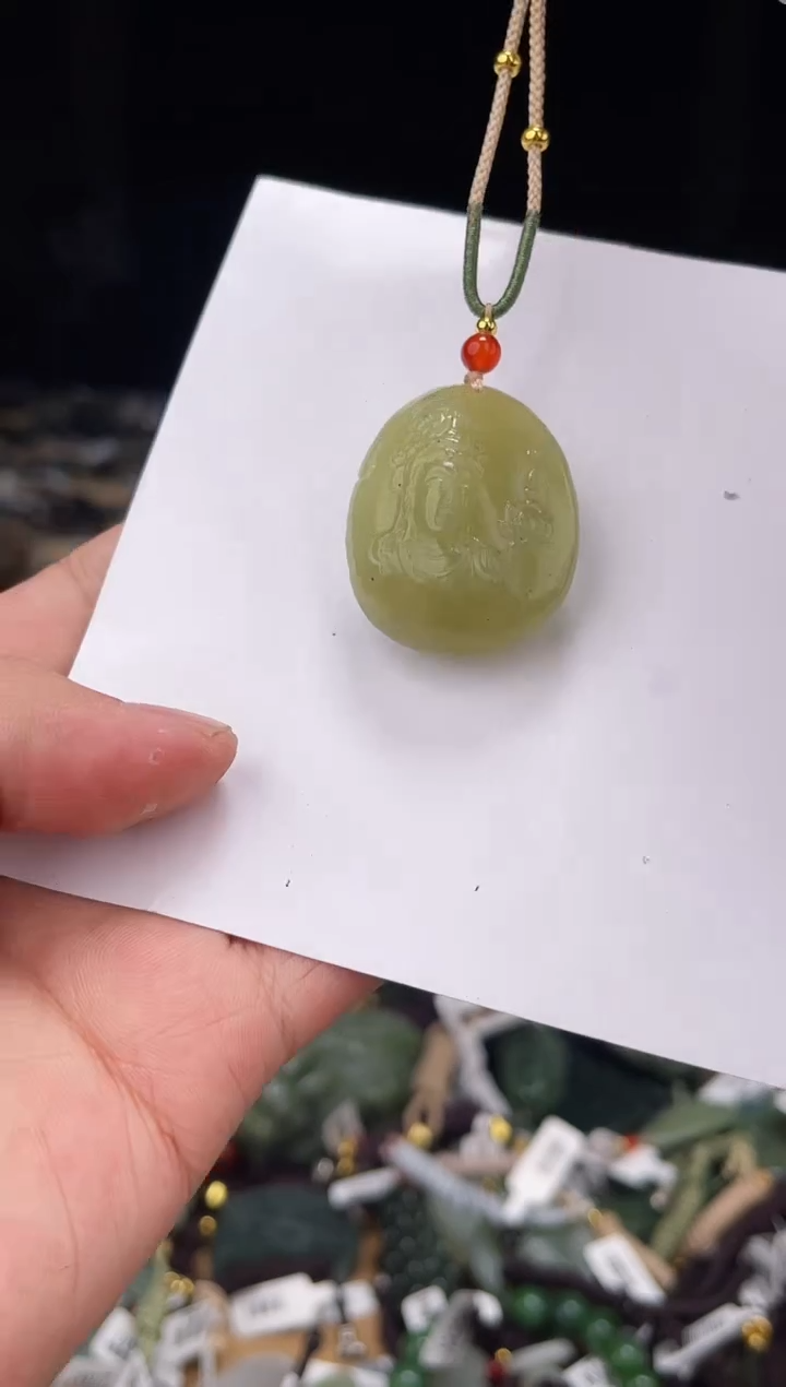 颈饰未镶嵌和田玉1