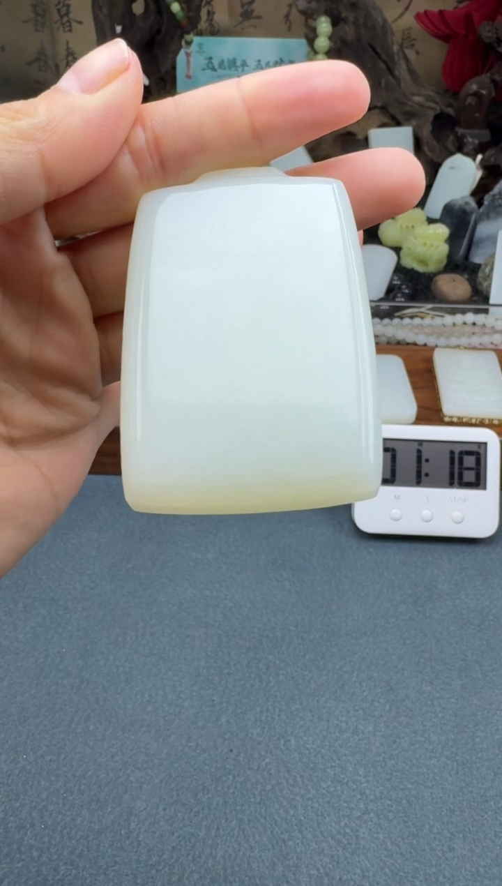 【闪购商品】和田玉颈饰未镶嵌开心