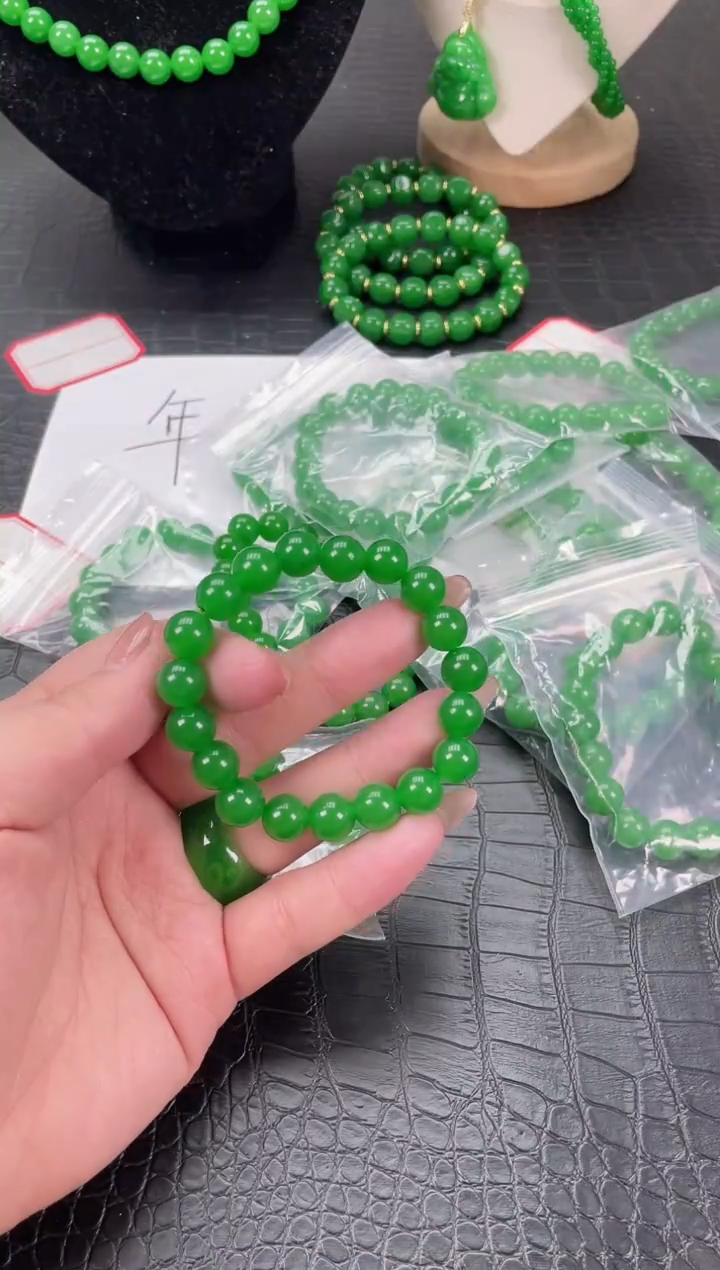 未镶嵌翡翠耳饰阳绿妈妈链手串卡10