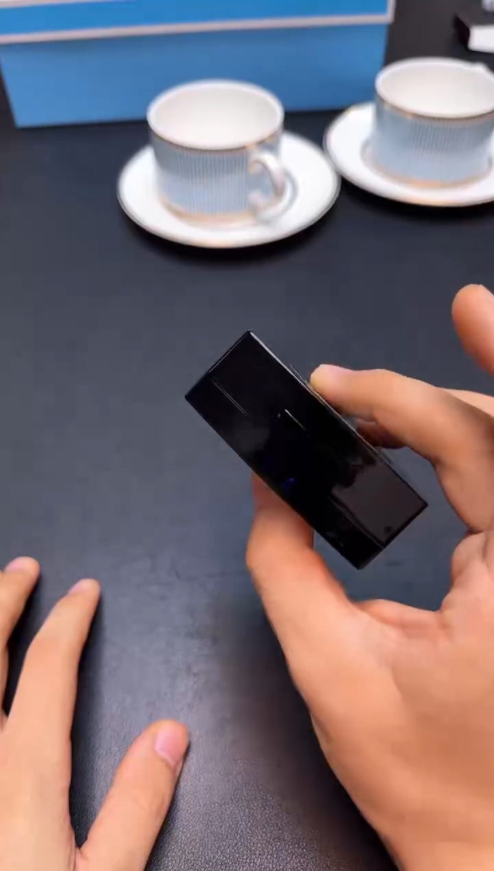 瓷片全新正品一件不留@@WE743