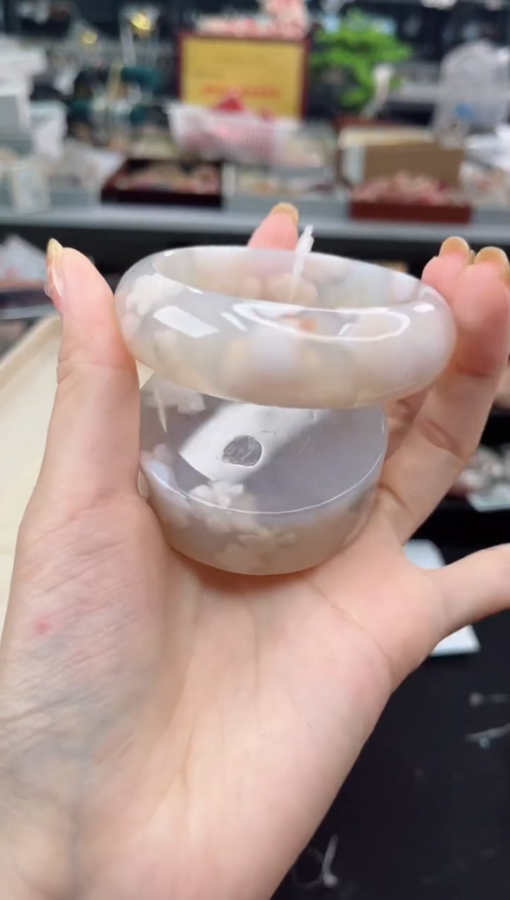 【闪购商品】石英质玉手镯未镶嵌56圈口（赠品镯心）3680848