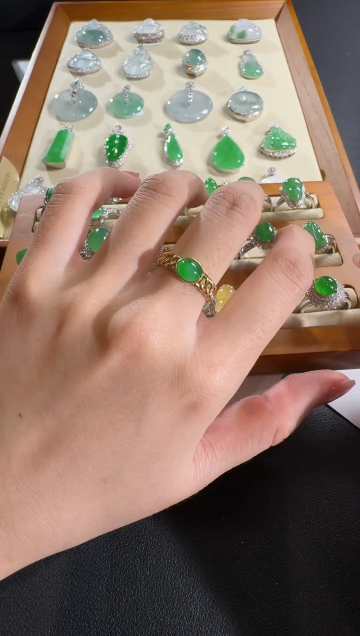 【闪购商品】翡翠戒指18K金镶嵌【源头工厂】蛋面