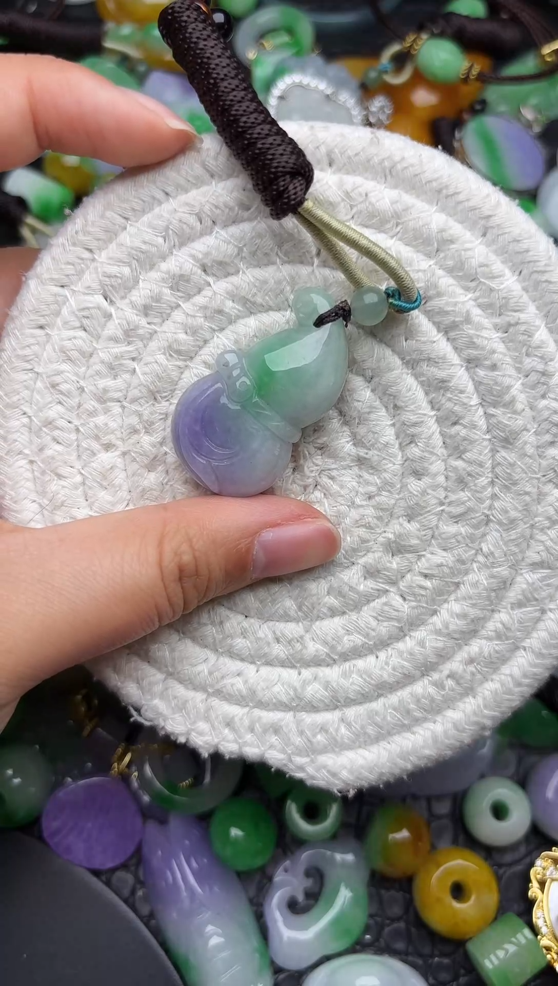 颈饰未镶嵌翡翠缅甸翡翠吊坠
